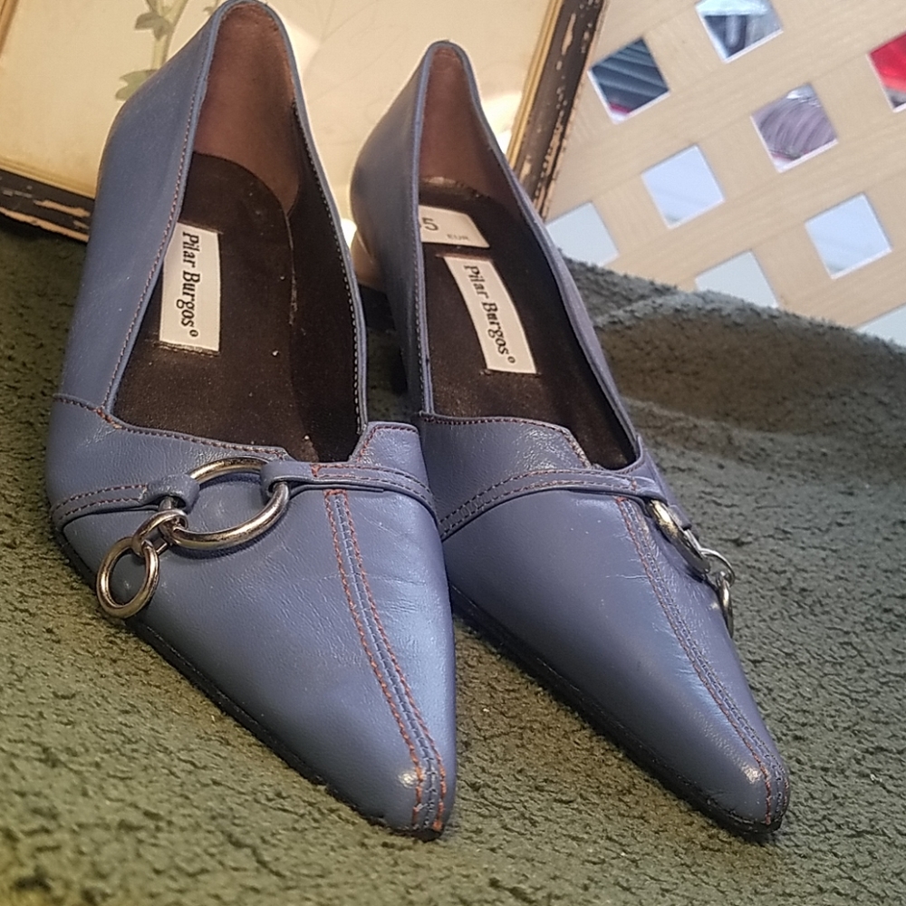 Pilar Burgos Ladies Dress shoe Size 38/8